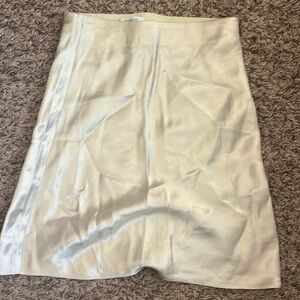 Beige skirt size 4